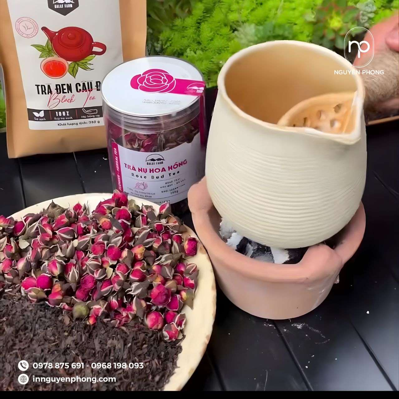 Mẫu tem dán cao cấp dán thân hộp dựng trà hoa hồng